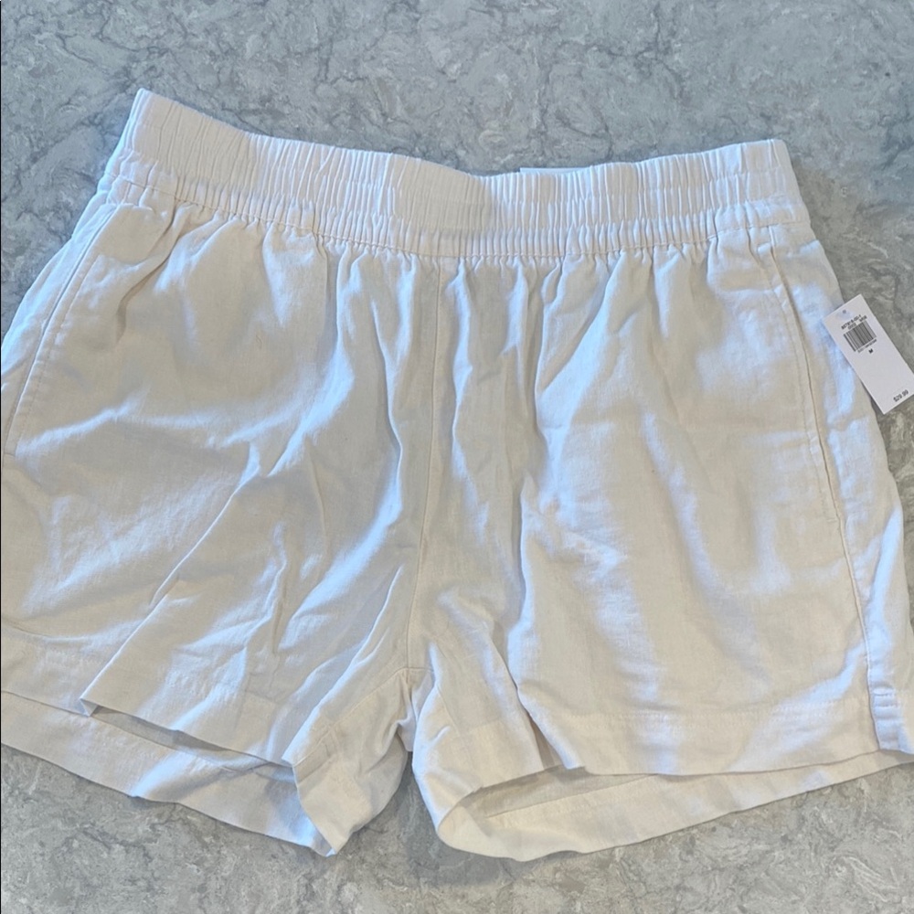 Women's White Linen Shorts by Old Navy